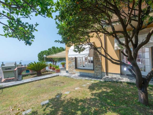 Prestigiosa Villetta a Schiera in vendita Via Fratelli Ferrari, Bogliasco, Liguria