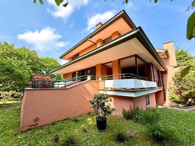 Prestigiosa Villetta a Schiera in vendita Via Ludovico Ariosto, Cusago, Milano, Lombardia