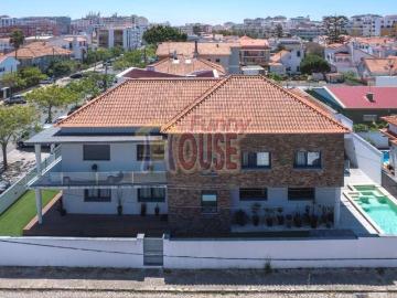 Prestigiosa casa de 400 m² à venda Costa de Caparica, Almada, Setúbal
