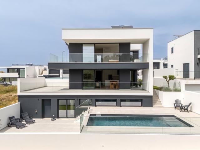 Prestigiosa casa à venda Casais Mestre Mendo, Peniche, Leiria