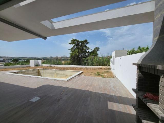 Casa de luxo de 389 m² à venda Lourinhã, Portugal