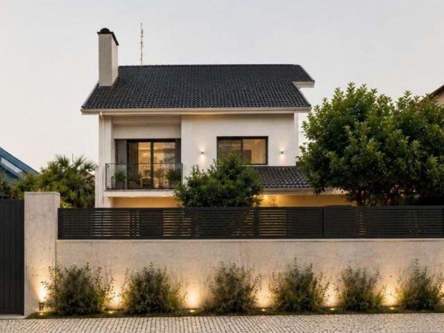 Prestigiosa casa à venda Lordelo do Ouro, Portugal