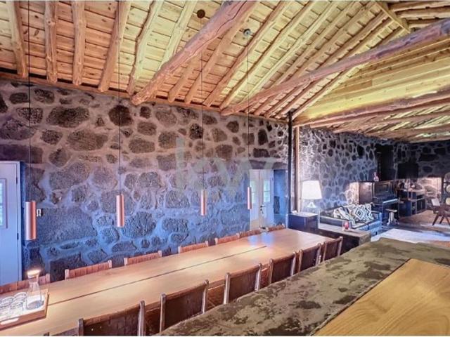 Casa de 436 m² à venda São Roque do Pico, Açores