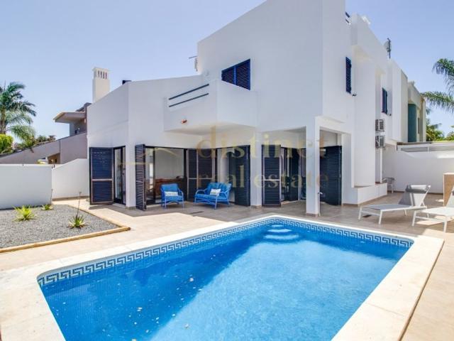 Prestigiosa casa de 151 m² para alugar Loulé, Portugal