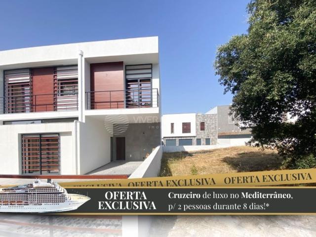 Prestigiosa casa de 160 m² à venda Alto das Vinhas, Sesimbra, Setúbal