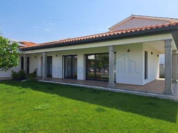 Prestigiosa casa de 185 m² à venda Vieira de Leiria, Marinha Grande, Leiria