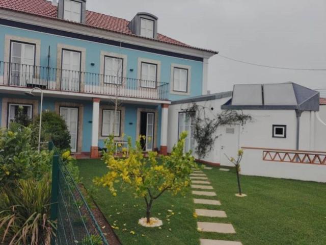Prestigiosa casa de 196 m² para alugar Calhariz de Benfica, Lisboa