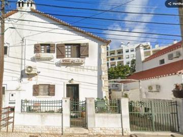 Prestigiosa casa de 113 m² à venda Almada, Portugal
