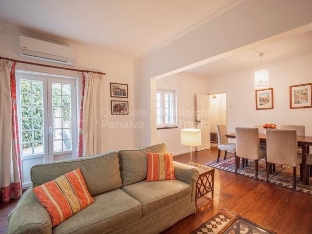 Prestigiosa casa de 114 m² para alugar Cascais, Lisboa