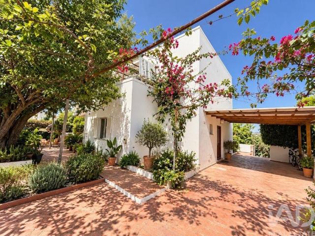 Prestigiosa casa de 127 m² à venda Tavira, Portugal