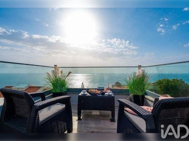 Prestigiosa casa de 131 m² à venda Caniço, Madeira