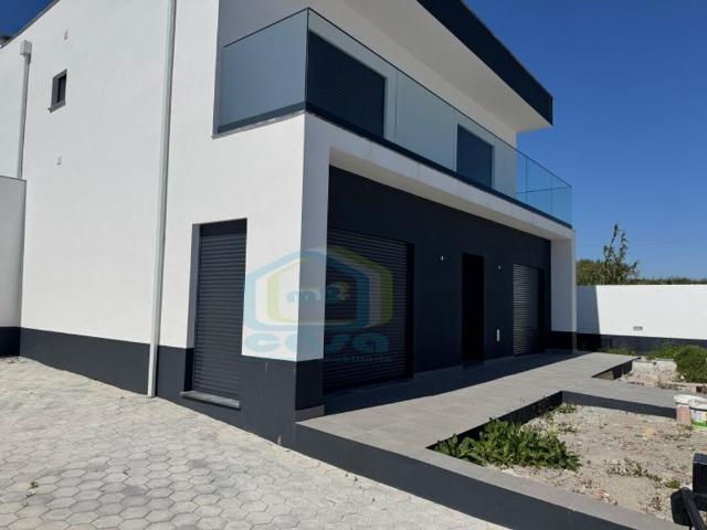 Prestigiosa casa de 245 m² à venda Lourinhã, Lisboa