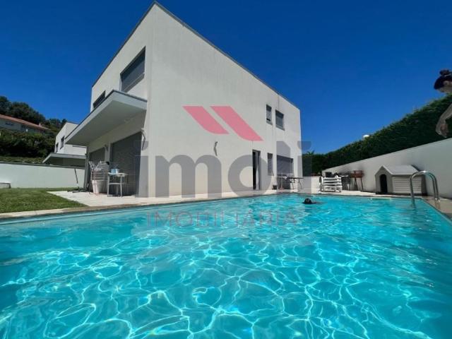 Casa de luxo de 250 m² à venda Arcos de Valdevez, Viana do Castelo