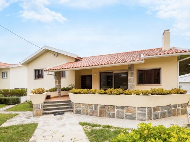Prestigiosa casa de 250 m² à venda Mucifal, Sintra, Lisboa