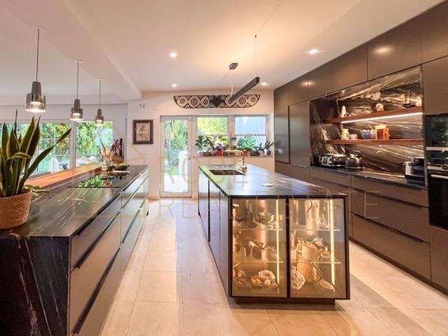 Prestigiosa casa de 257 m² para alugar Cascais, Lisboa