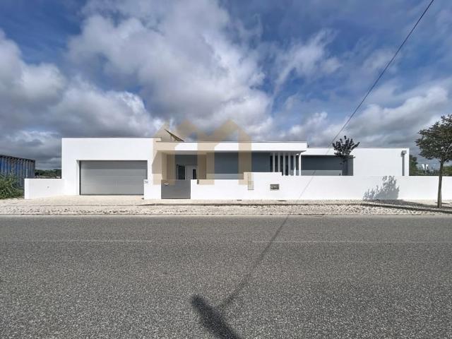 Prestigiosa casa de 254 m² à venda Caldas da Rainha, Leiria