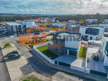 Prestigiosa casa de 275 m² para alugar Caldas da Rainha, Portugal