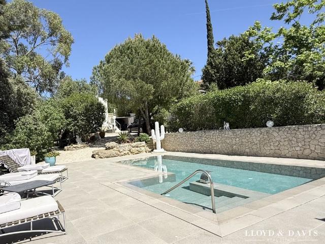 Prestigiosa casa de 280 m² à venda Pechão, Faro