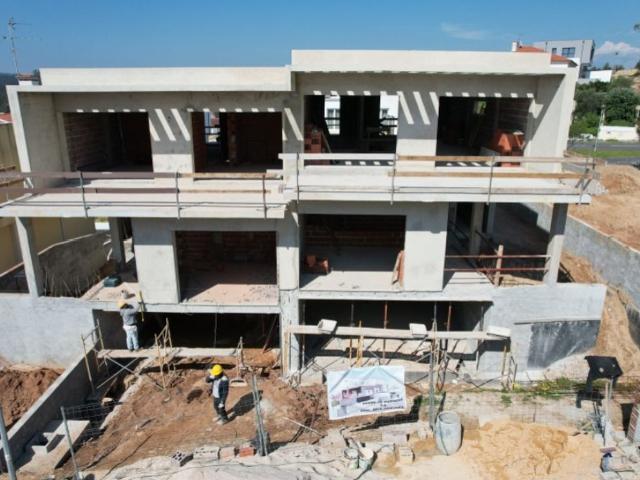 Prestigiosa casa de 200 m² à venda Casal Parodia Sao Pedro Santiago, Torres Vedras, Lisboa
