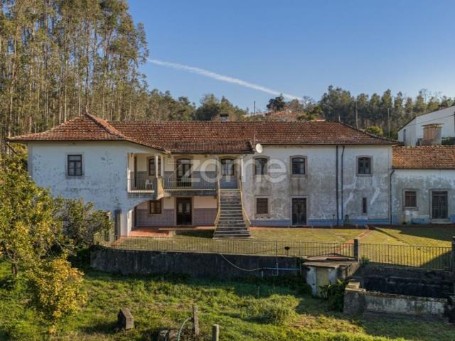 Prestigiosa casa de 214 m² à venda Santa Maria da Feira, Portugal