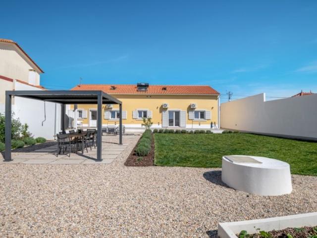 Prestigiosa casa de 229 m² à venda Óbidos, Leiria