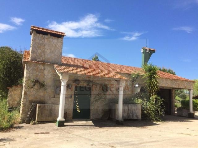 Prestigiosa casa de 239 m² à venda Santarém