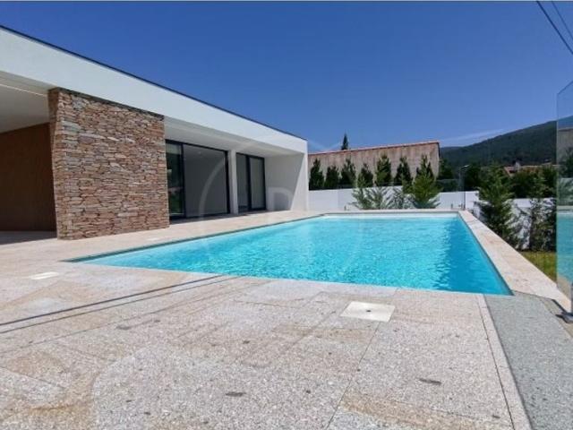 Prestigiosa casa de 350 m² à venda Vila Nova de Cerveira, Viana do Castelo