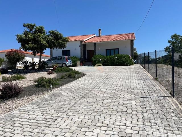 Casa de prestígio de 387 m² à venda Caldas da Rainha, Leiria