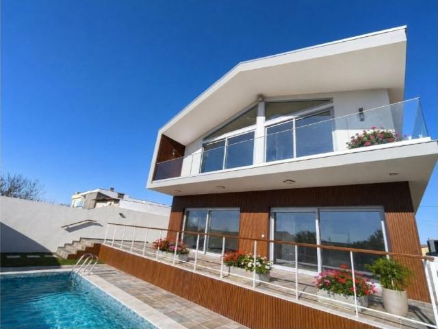 Prestigiosa casa de 385 m² à venda Costa Nova, Ílhavo, Aveiro
