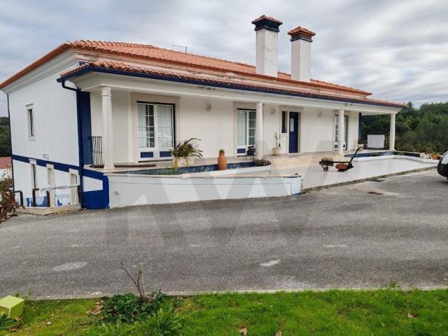 Casa de 390 m² à venda Santarém, Portugal