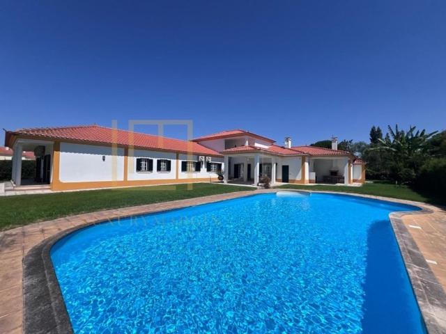 Prestigiosa casa de 396 m² à venda Palmela, Setúbal