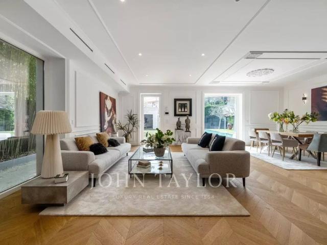 Prestigiosa casa de 300 m² à venda Cascais e Estoril, Cascais, Lisboa