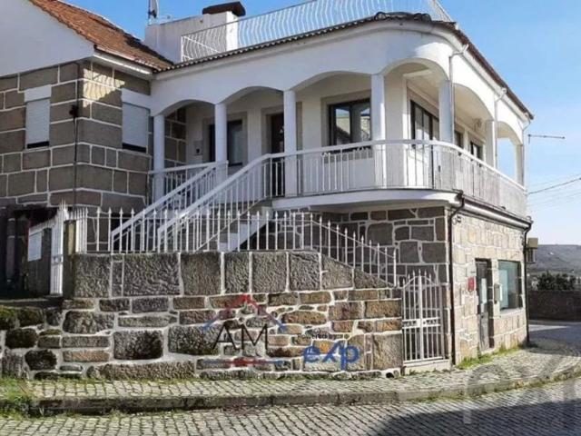 Casa de 420 m² à venda Tabuaço, Portugal