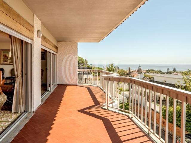 Prestigiosa casa de 318 m² à venda Parede, Cascais, Lisboa