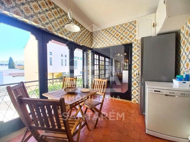 Prestigiosa casa de 322 m² à venda Almeirim, Santarém