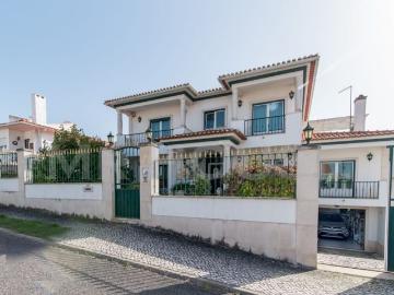 Prestigiosa casa de 327 m² à venda Óbidos, Leiria