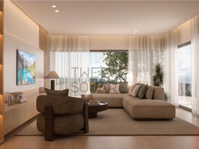 Prestigiosa casa de 325 m² à venda Leiria