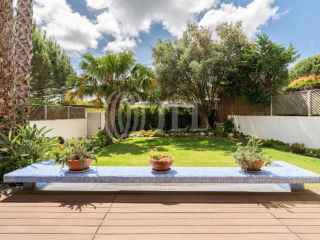 Prestigiosa casa de 468 m² à venda Estoril, Cascais, Lisboa