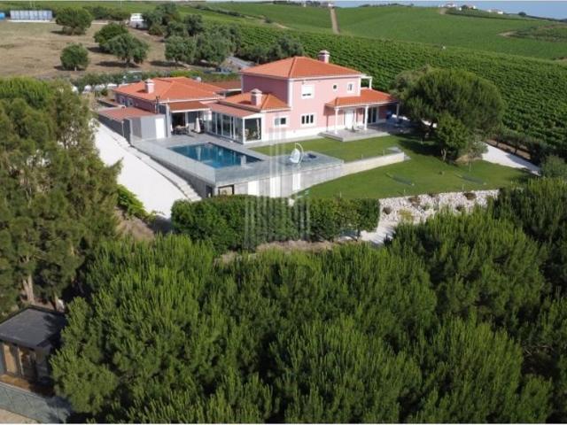 Prestigiosa casa de 470 m² à venda Torres Vedras, Lisboa