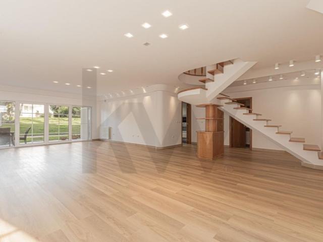 Prestigiosa casa de 415 m² para alugar Cascais, Portugal