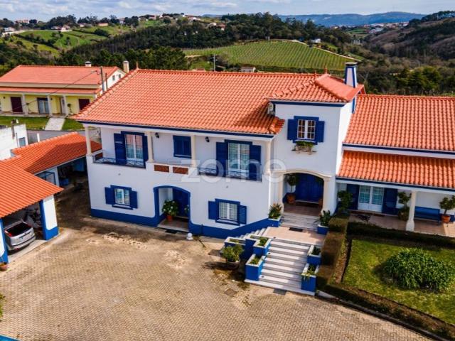 Prestigiosa casa de 430 m² à venda Alcobaça, Portugal