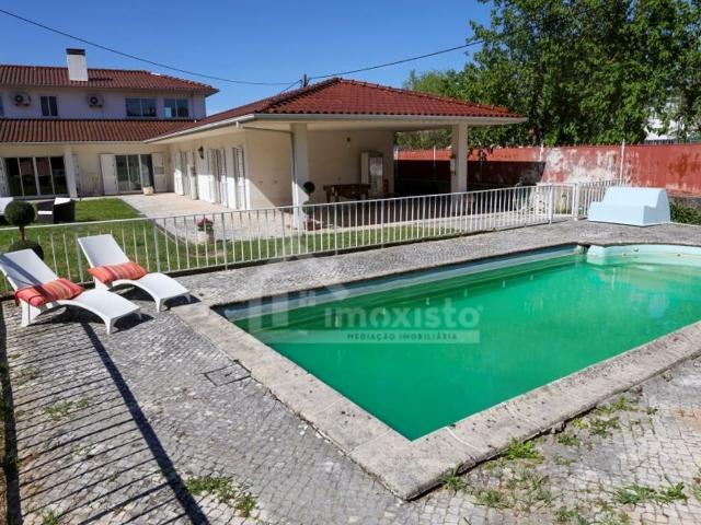 Prestigiosa casa de 654 m² à venda Lousã, Portugal