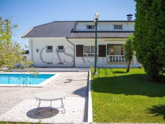 Prestigiosa casa de 776 m² à venda Aveiro
