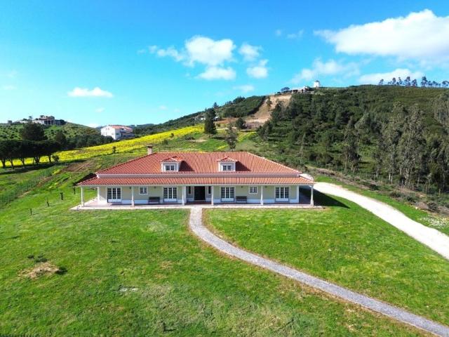 Casa de 793 m² à venda Alenquer, Lisboa