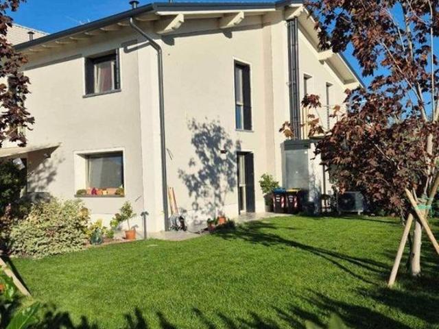 Prestigiosa casa di 159 mq in vendita Strada Chiaviche, Parma, Emilia Romagna