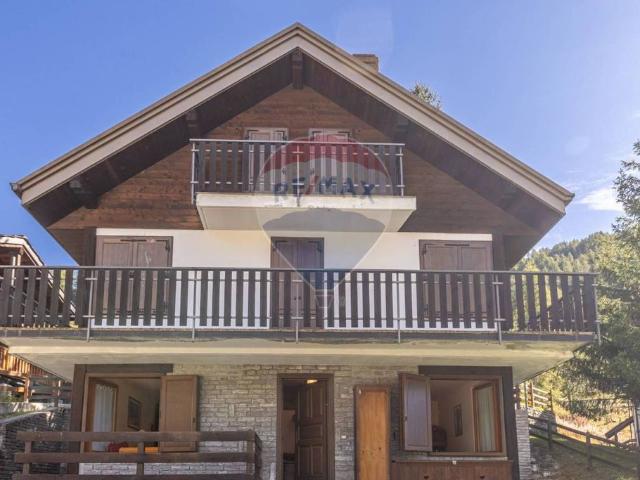 Prestigiosa casa di 160 mq in vendita Fraz. Bringaz, Valtournenche, Valle d’Aosta