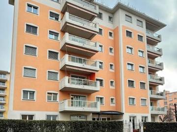 Prestigiosa residenza 3.5 locali Viganello posizione strategica