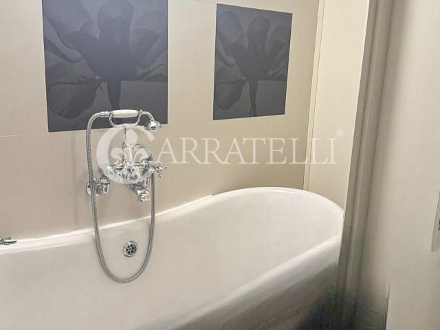 Prestigiosa residenza del '500 adiacente Piazza Navona 255m² Roma