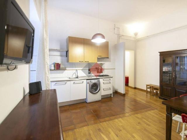 Prestigioso appartamento di 100 m² in vendita Piazza di Santa Cecilia, 16A, Roma, Lazio
