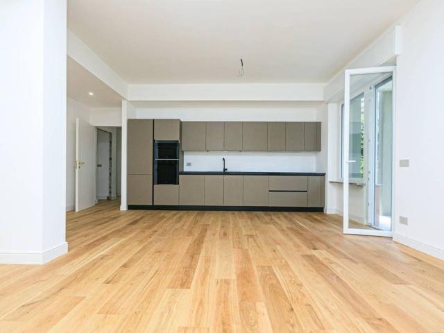 Prestigioso appartamento di 145 m² in vendita Via Montallegro, 28a, Genova, Liguria